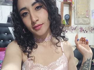 my pretty face and lips