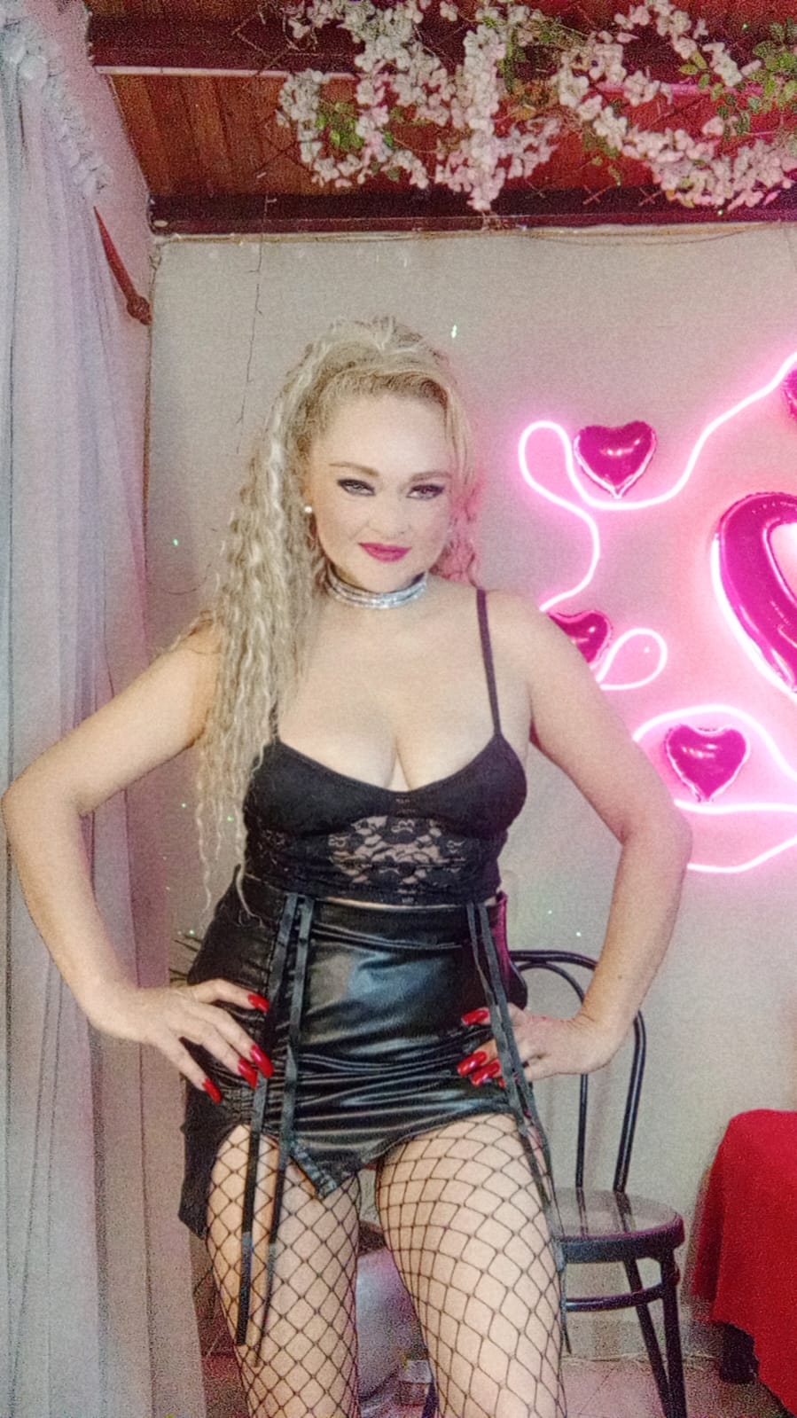 Aleja_Fox cum inside my pussy ! I feel you image: 1