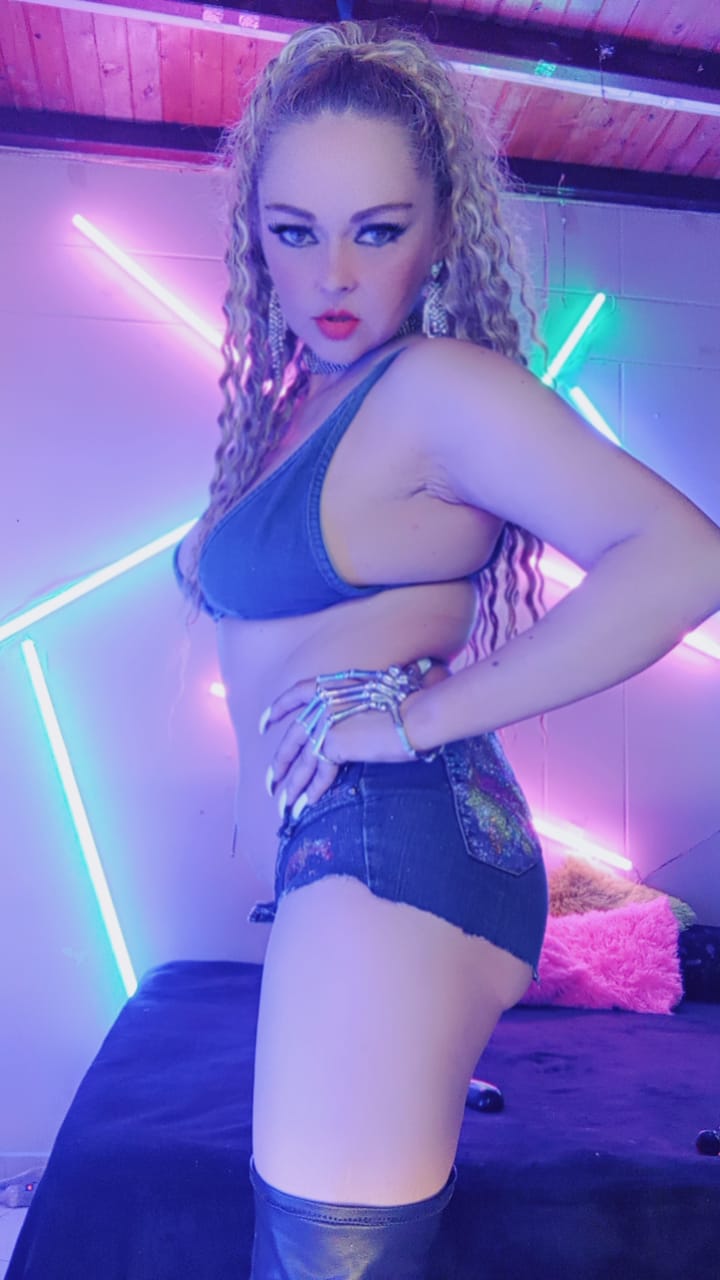 Aleja_Fox Fuck pussy machine and cum 💦💦💦 image: 1