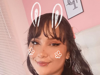 Bunny girl 🐰