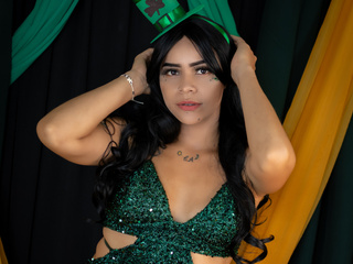 SEXY GIRL IN ST. PATRICK