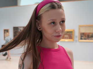 Museum day with Aurora