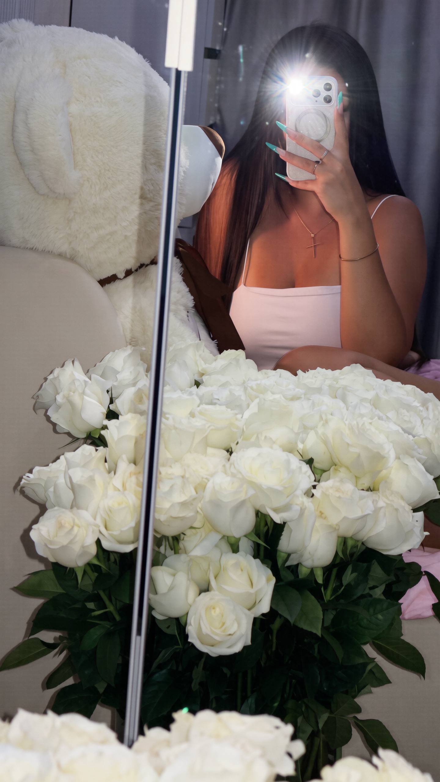 Anutka-chocolatee Pleasantness🥰 image: 2