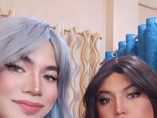 Sexy twinny