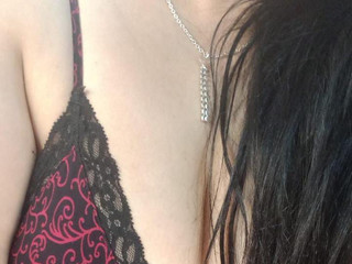 lucia_vonne_'s big juicy breasts