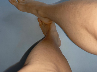 GENTLY MASSAGE MY FEET AND GLUTEES