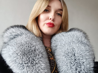 Brrr))