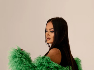 X💋