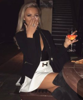 Lauries Lau image: 1