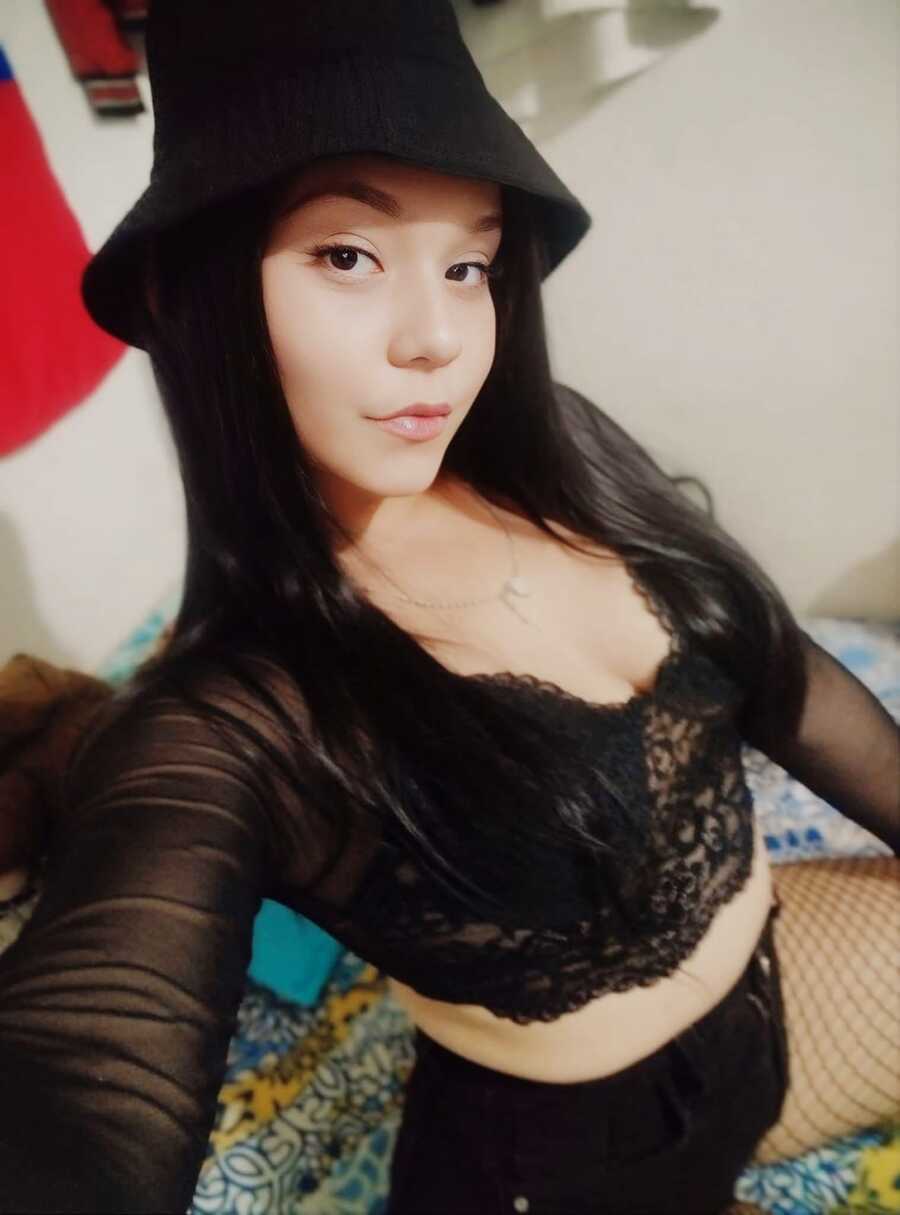 megan-yq 🔥 What You’ll Find With Me image: 1