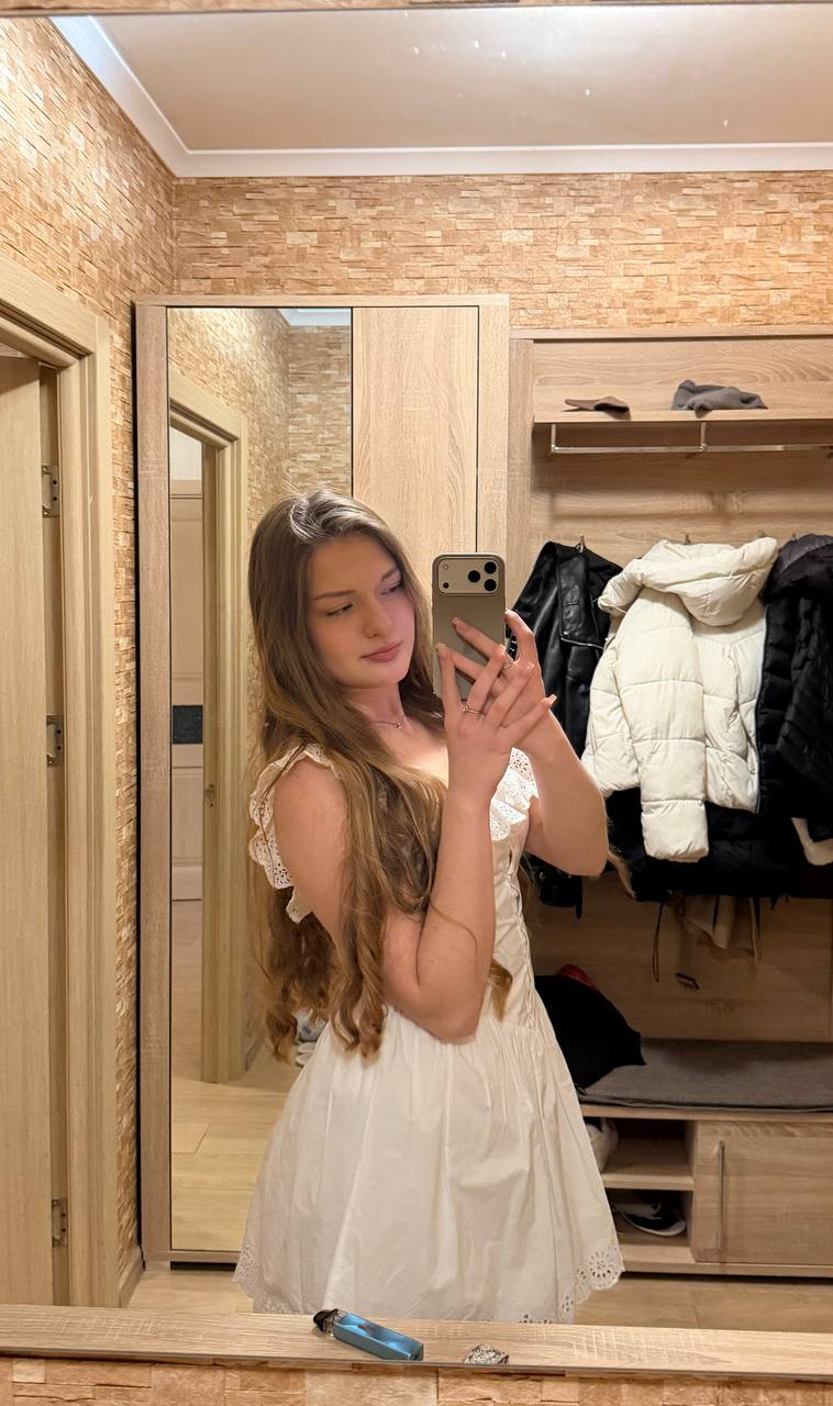 HildaSoscia Angels comes image: 1