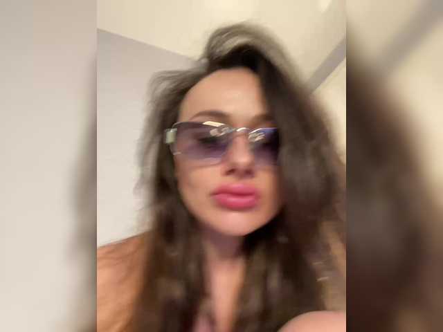 Gratis Live Sexcam mit Dikiy_Angel Dikiy_Angel