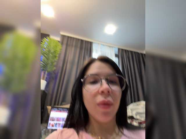 Gratis Live Sexcam mit MagicMelody MagicMelody