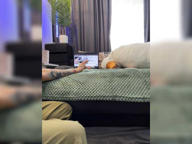 Gratis Live Sexcam mit MagicMelody MagicMelody