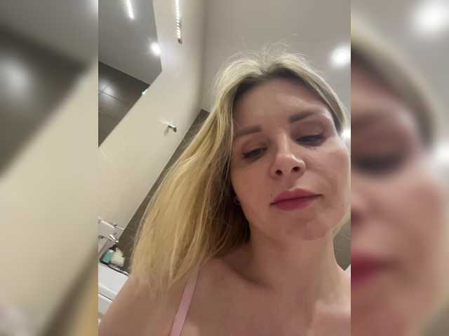 Gratis Live Sexcam mit -x777x- -x777x-