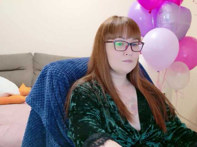 Gratis Live Sexcam mit QueenFoxyLiza QueenFoxyLiza