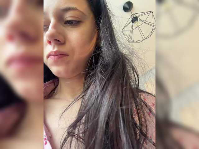 Gratis Live Sexcam mit Taanni Taanni