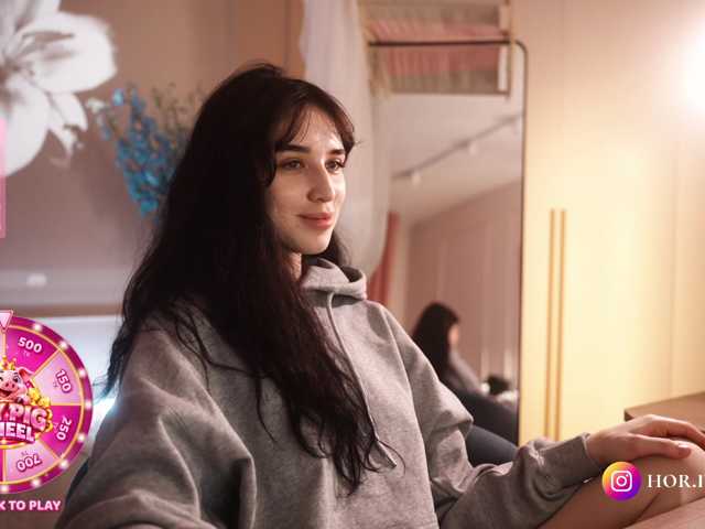 hor-neyJ0zy