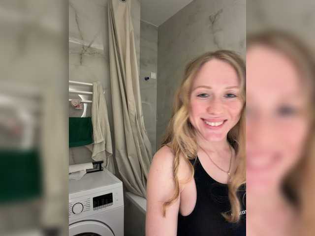 Gratis Live Sexcam mit LiiBaby LiiBaby
