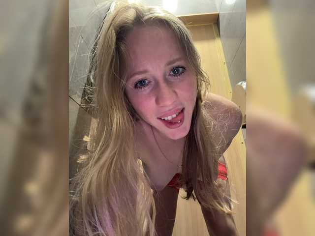 Gratis Live Sexcam mit LiiBaby LiiBaby