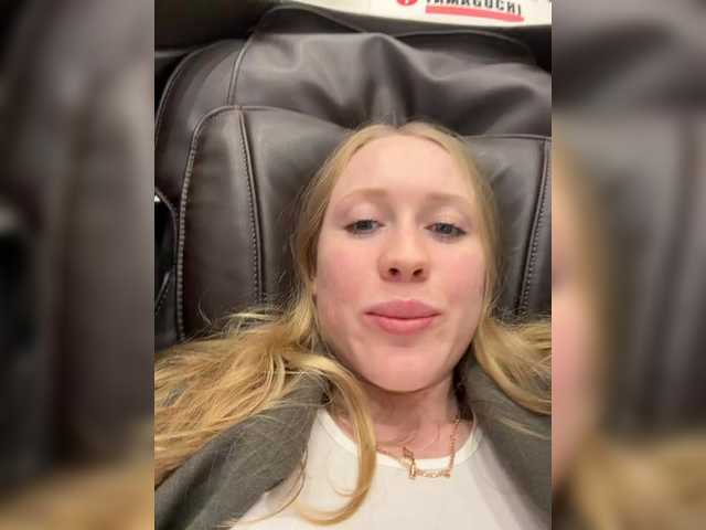 Gratis Live Sexcam mit LiiBaby LiiBaby