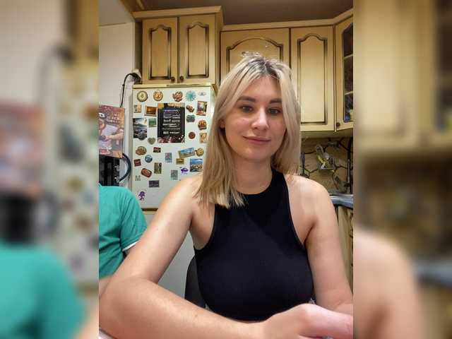 Vai a chattare su _Magic_ _Magic_