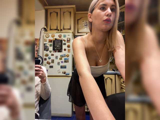 Vai a chattare su _Magic_ _Magic_
