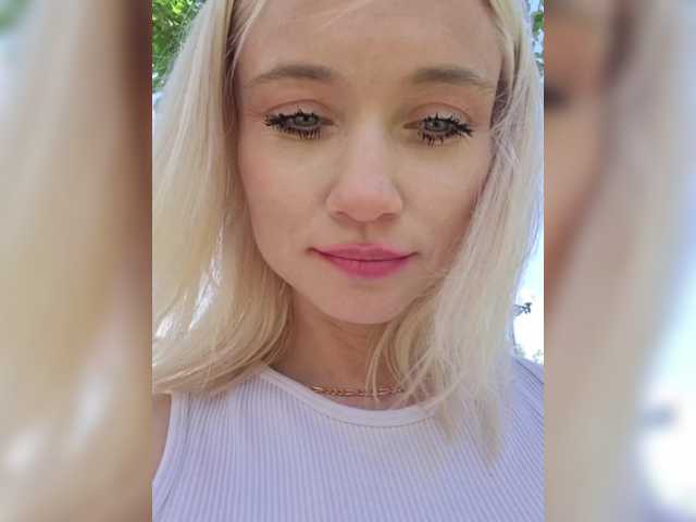 Vai a chattare su AlinaLoves AlinaLoves