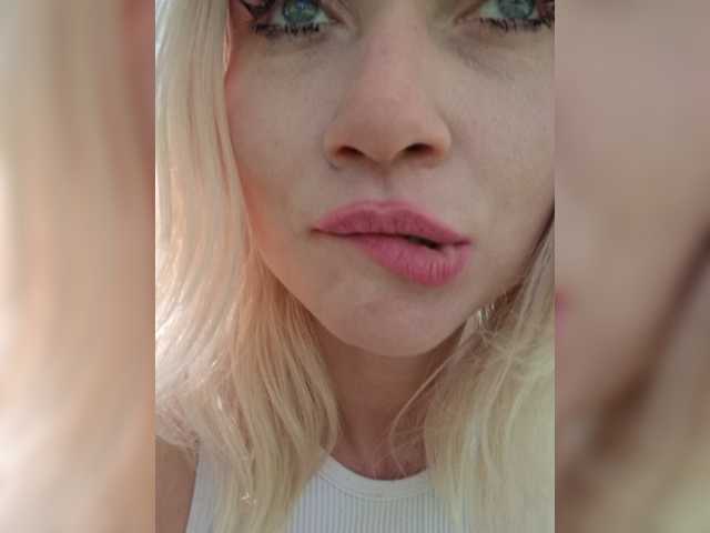 go to chat with AlinaLoves