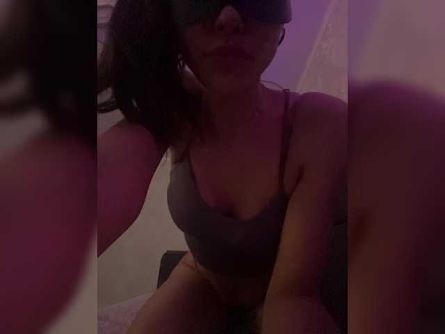 Gratis Live Sexcam mit Azia_love_ Azia_love_