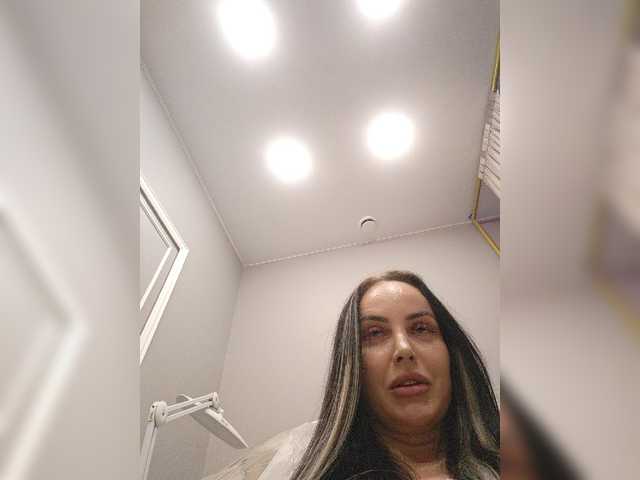 Vai a chattare su AmaReda AmaReda