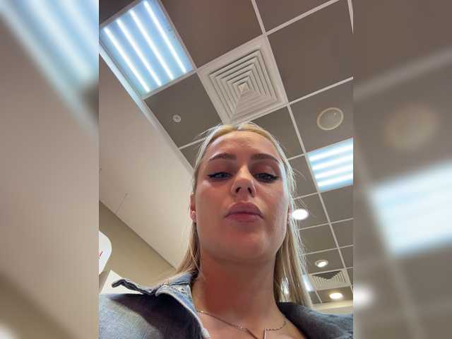 Gratis Live Sexcam mit _Katrinka_ _Katrinka_