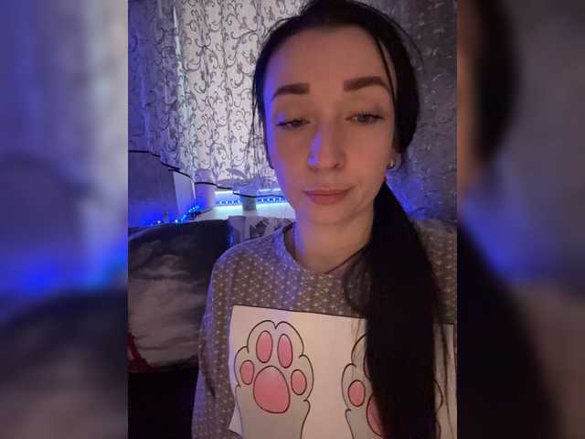 Entrez le videochat erotique avec le
modèle _dashulka_ _dashulka_