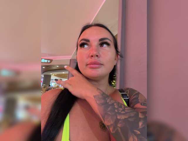 Gratis Live Sexcam mit KROSHKA_N KROSHKA_N