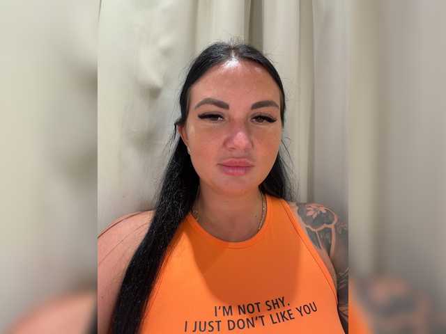 Vai a chattare su KROSHKA_N KROSHKA_N