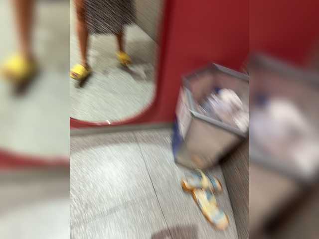 Vai a chattare su KROSHKA_N KROSHKA_N