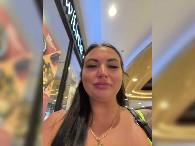Accedi alla chat con il nickname KROSHKA_N KROSHKA_N