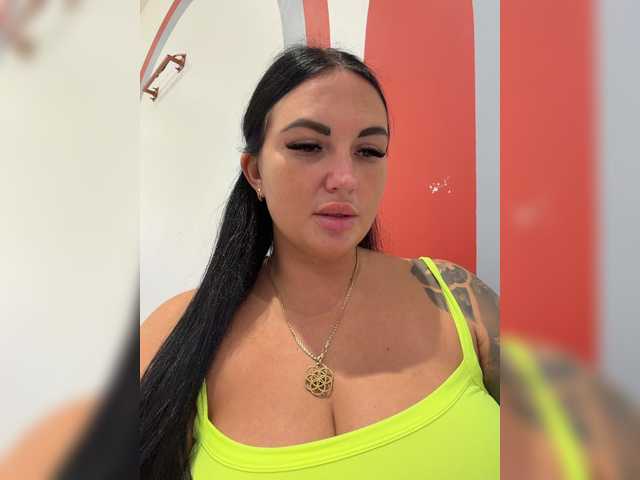 Accedi alla chat con il nickname KROSHKA_N KROSHKA_N