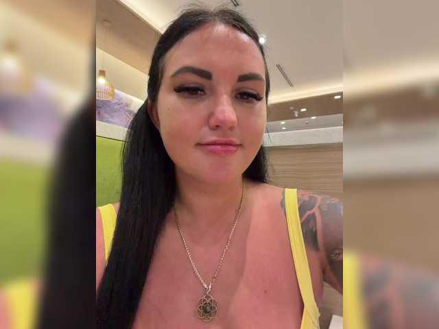 Vai a chattare su KROSHKA_N KROSHKA_N