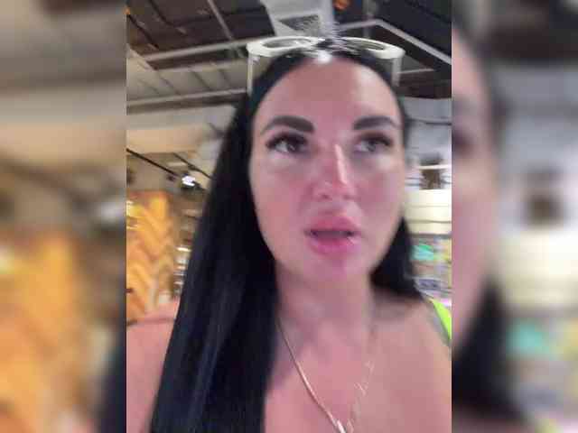 TokionaJoe live show