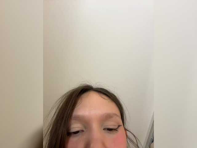 Vai a chattare su CuteLolly CuteLolly