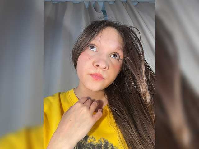 Vai a chattare su CuteLolly CuteLolly