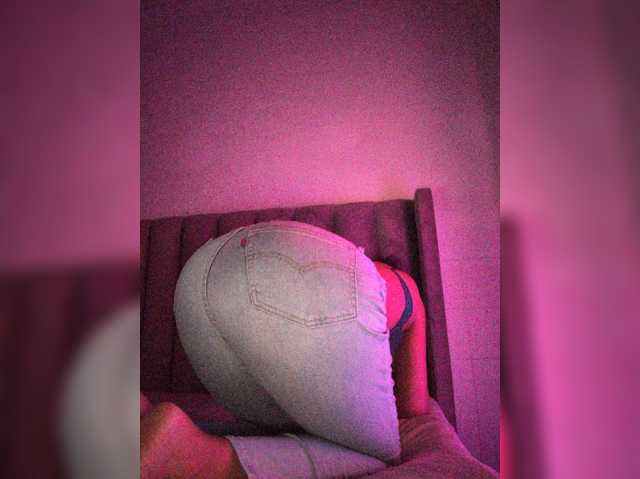 -LanaRay-