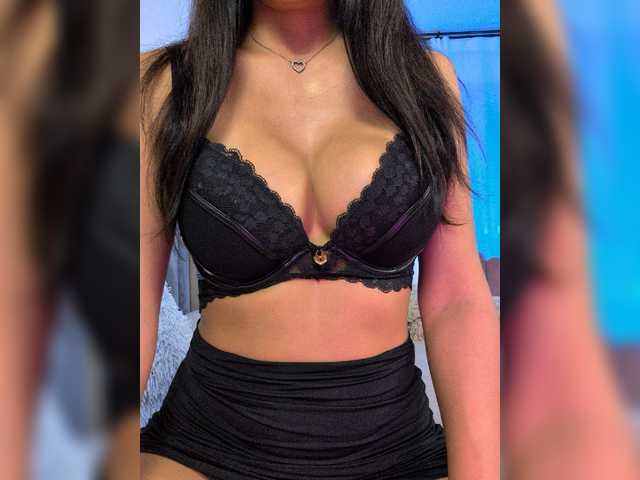 Accedi alla chat con il nickname -LanaRay- -LanaRay-