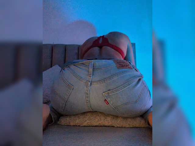 -LanaRay-