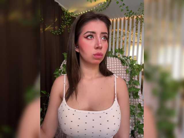 Accedi alla chat con il nickname -Violetttttka- -Violetttttka-