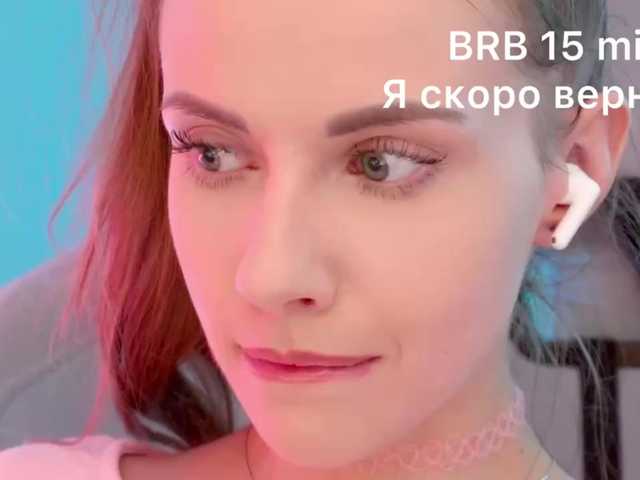 -VikkiL0vesCheese-