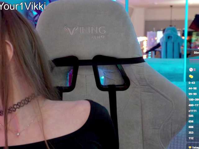 -VikkiL0vesCheese-