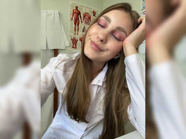 Entrez le videochat erotique avec le
modèle DokTor_Ada DokTor_Ada