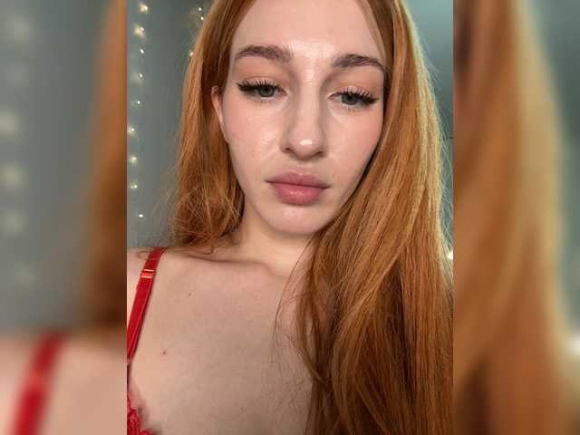 Entra en el chat con el modelo VictoriaBix VictoriaBix